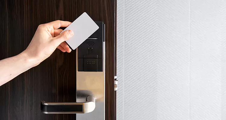 Why Choose Us for Hotel Keycard Lock Repair in Golden Gate, FL?