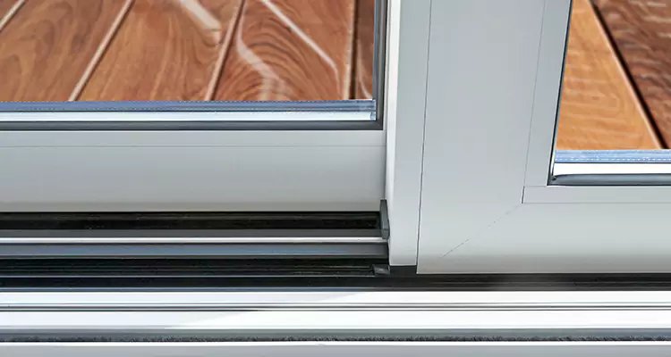 Patio Doors Leaking Water Issue Repair Services in Golden Gate, FL
