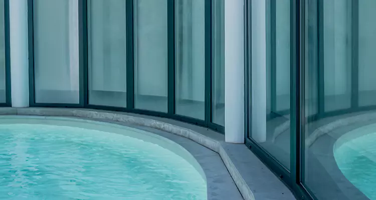 Repair Polyester Screen for Pool Enclosure in Golden Gate, FL