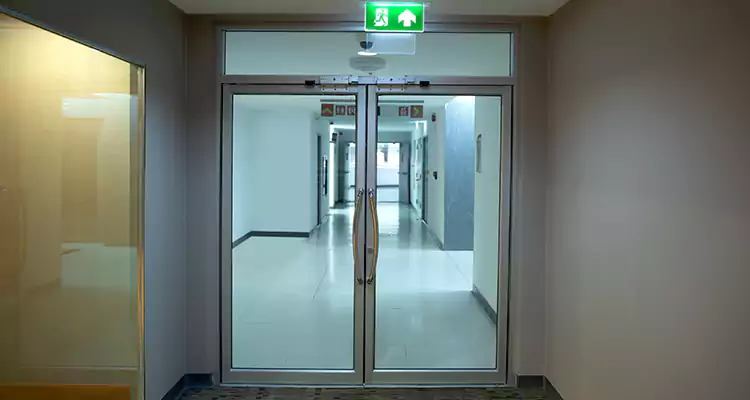 Emergency Glass Door Repair in Golden Gate, FL