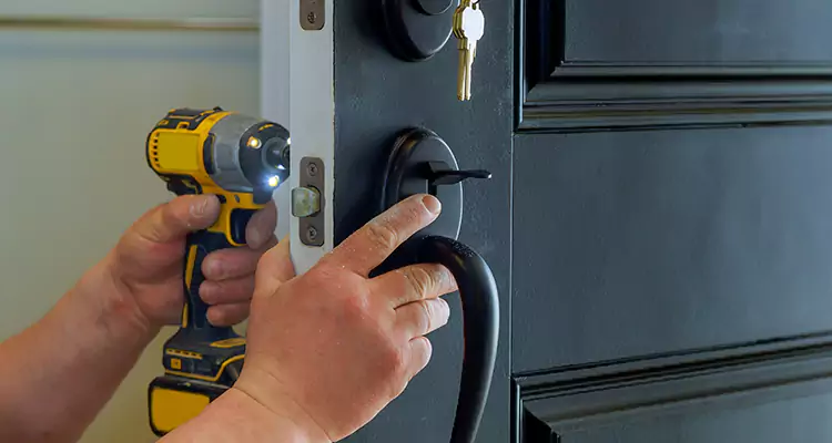 Comprehensive Door Lock Repair Services in Golden Gate, FL