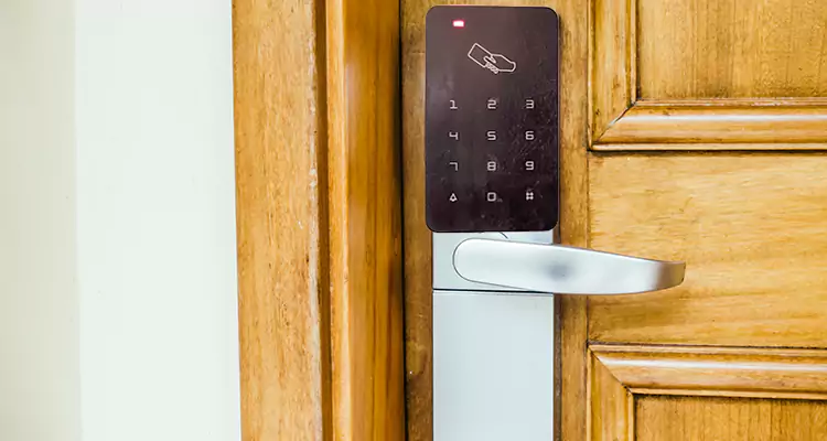 Keyless Hotel Door Locks Repair in Golden Gate, FL