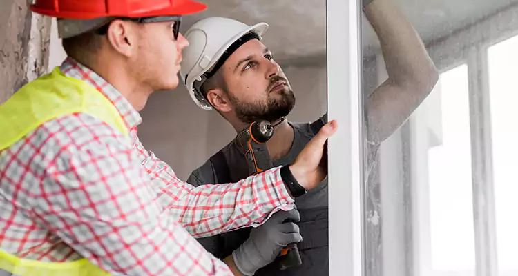 Sliding Patio Door Sticking? Expert Repair in Golden Gate, FL.
